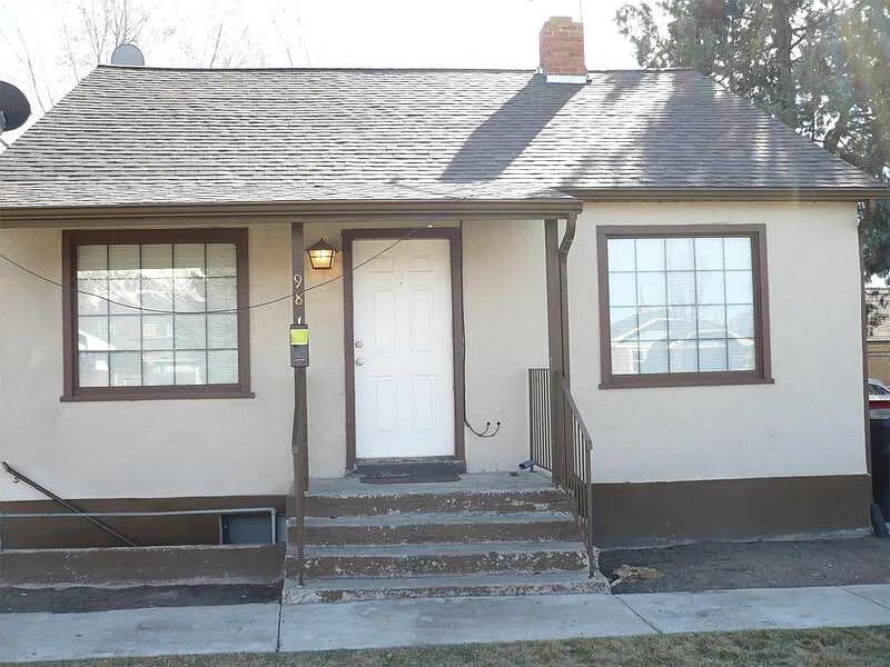 3 bed, 1.0 bath, 961 sqft, $1,150 — Photo 2