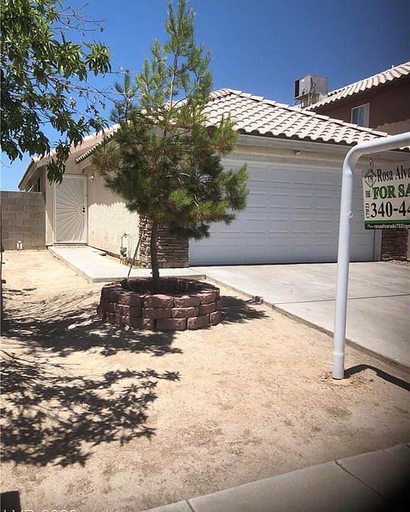 1st image of 1683 Lovebird Ln