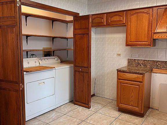4th image of 95 Leawood Dr