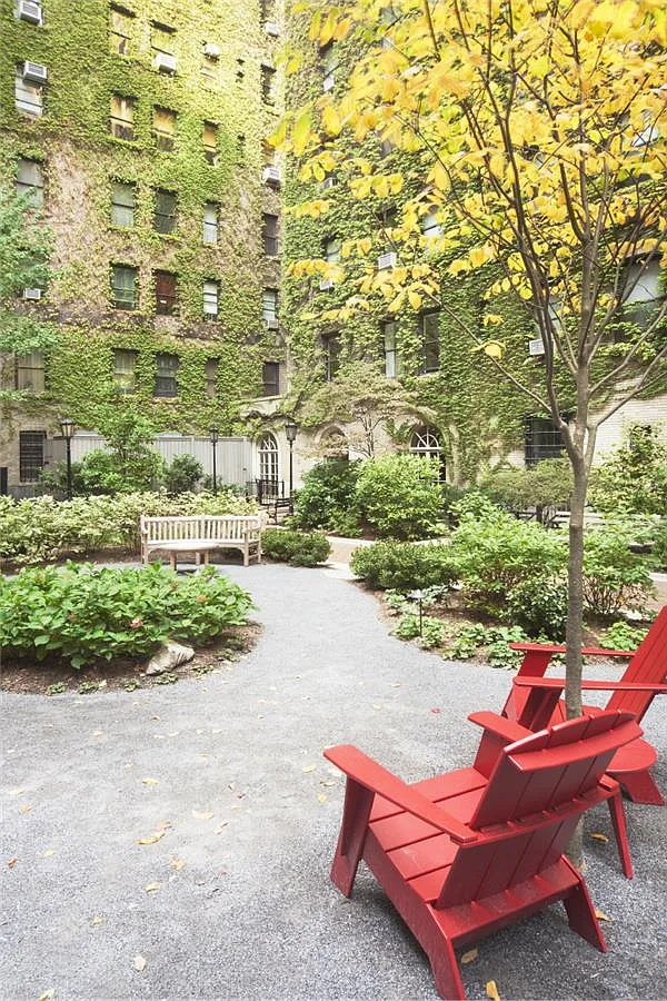 205 W 89th St APT 4-I photo 1