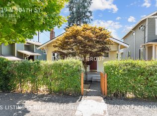 519 N 104th St, Seattle, WA 98133