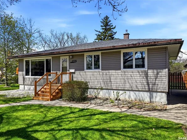 2775 Rothwell STREET, Regina, SK S4N 2E3