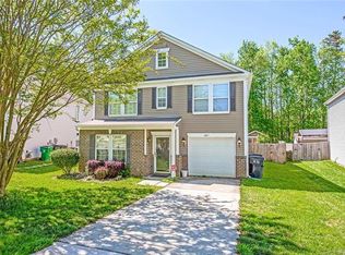 6317 Foster Brook Dr, Charlotte, NC 28216