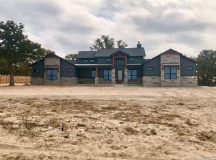 108 Hondo Vis, La Vernia, TX 78121