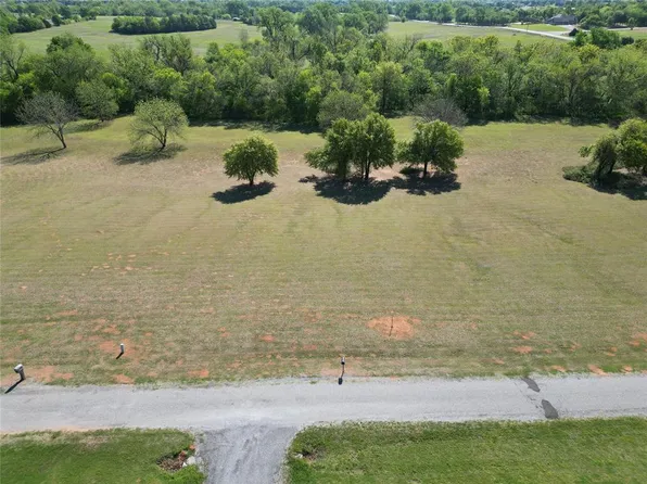 Walnut Dr Lot 9, Tuttle, OK 73089