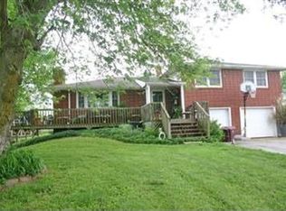 47 Goss Cave Rd, Seymour, MO 65746