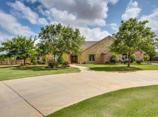 5819 Woodrow Rd, Lubbock, TX 79424