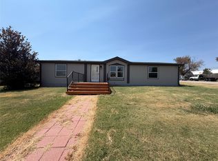 703 Bowlus St, Jetmore, KS 67854