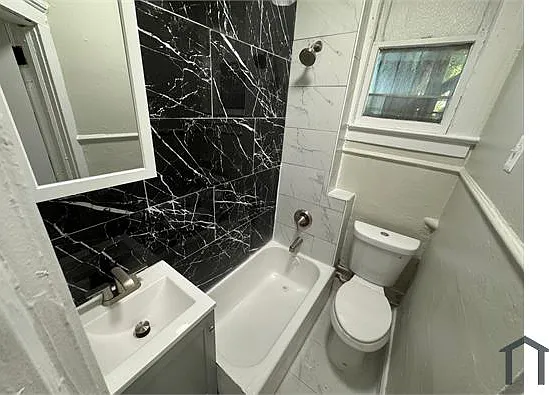 286 Hunterdon St #1 — Photo 6
