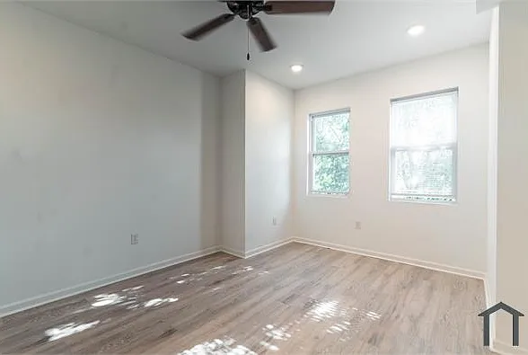 848 N 41st St #3 — Photo 10