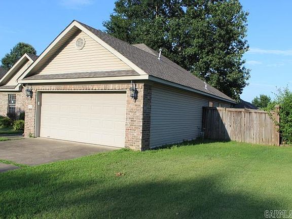 4th image of 3022 Brenda Dr