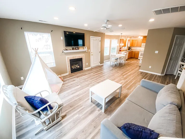 3501 Winslow Ct — Photo 4