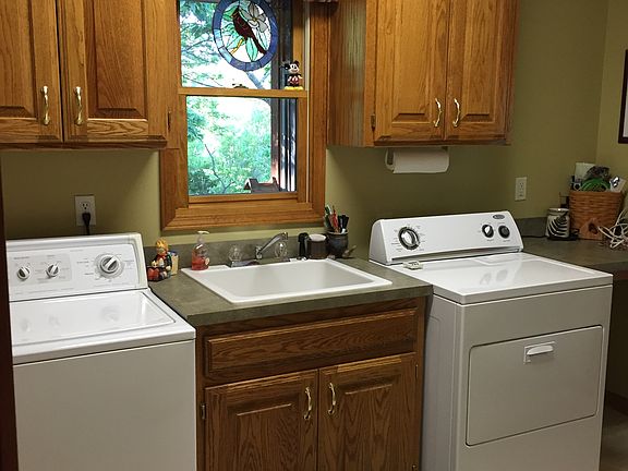 5th image of 9722 Walnut Woods Dr