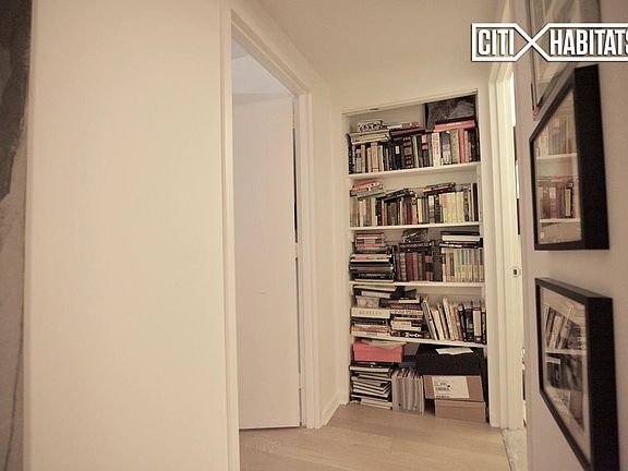 5th image of 535 W 23rd St APT S5q