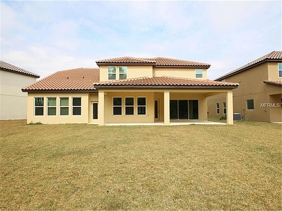 2nd image of 1062 Sylvia Ln