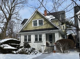 2623 Harrison St, Evanston, IL 60201