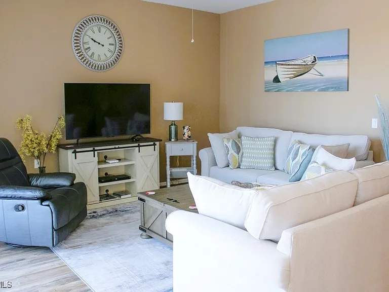16685 Lake Circle Dr #1044 — Photo 7
