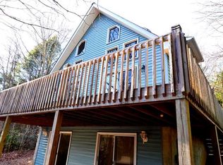 600 Fairview Forest Dr, Fairview, NC 28730