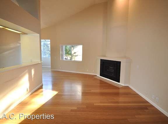3rd image of 11923 Laurelwood Dr APT 9