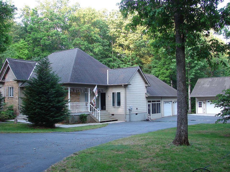 1st image of 1690 Stonecrest Cir