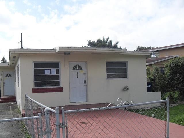 1st image of 290 Northwest Blvd