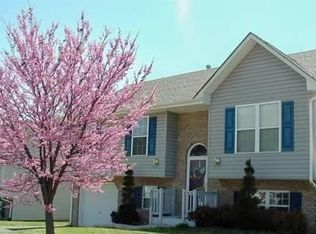 4755 W Vale Rd NE, Roanoke, VA 24019