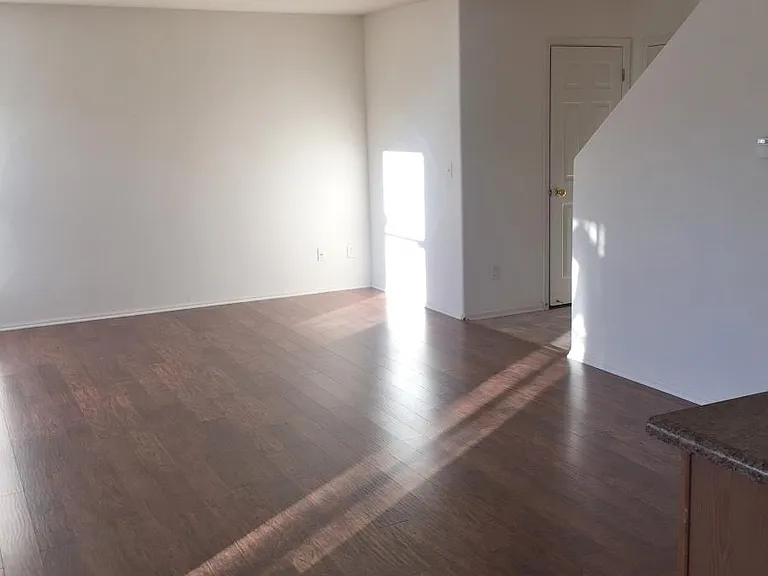 7955 S Kittredge St — Photo 9