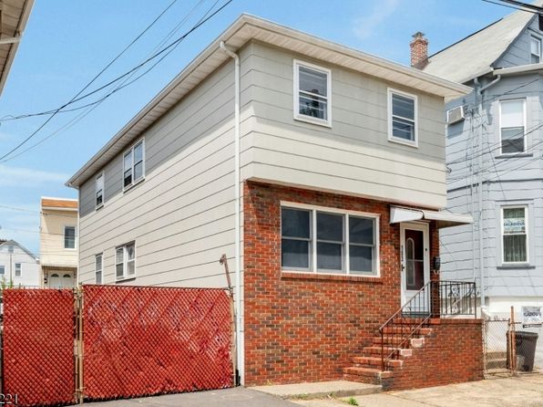 183 Devon St, Kearny Town, NJ 07032