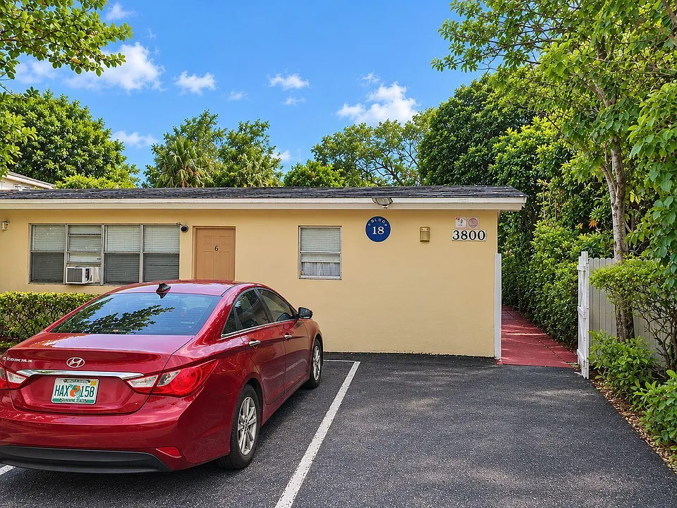 3800 SW 2nd Ct #1-6