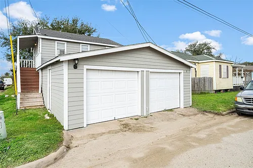 5501 Menard Ave Photo 1