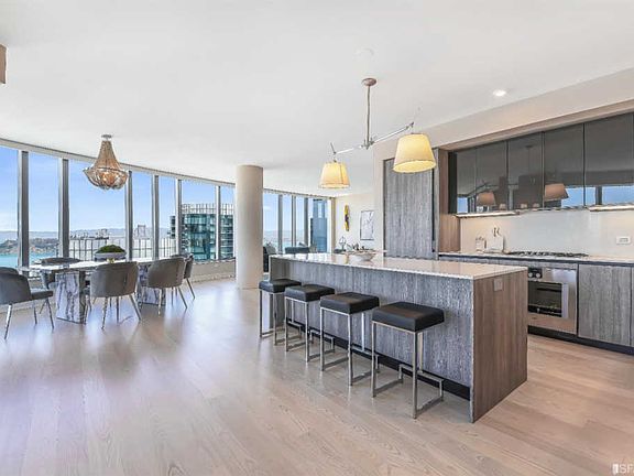 4th image of 201 Folsom St APT 39B