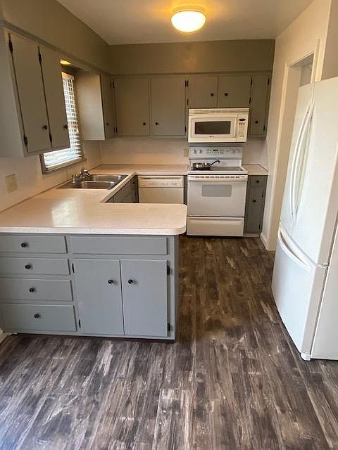 1st image of 7052 Amherst Ave