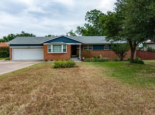 3700 Sheridon Ct, North Richland Hills, TX 76117
