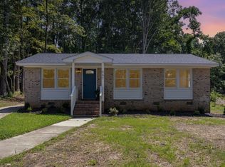 547 Dacian Rd, Raleigh, NC 27610