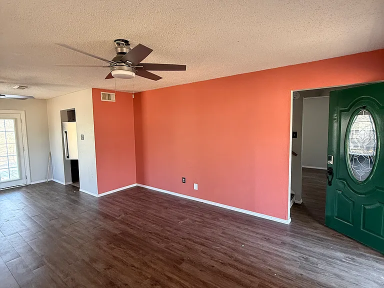 2675 Barron Rd — Photo 2