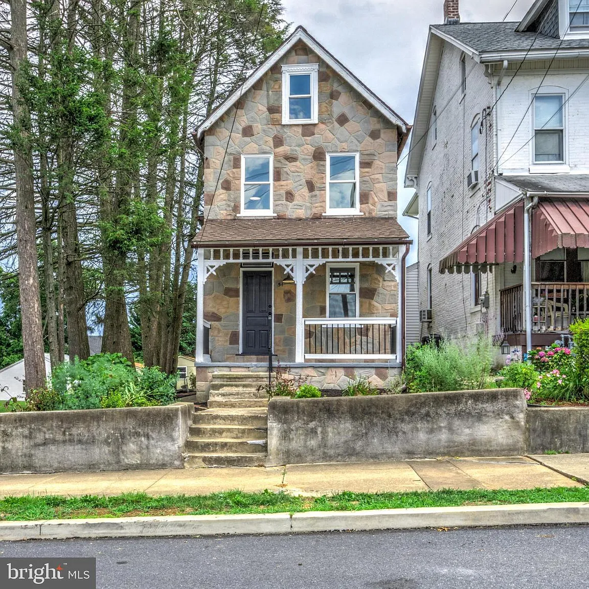 51 New Holland Ave photo 1