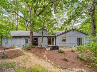 281 Ridgewood Dr, Waleska, GA 30183