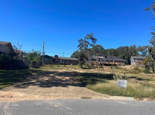 6913 Flintrock Rd, North Little Rock, AR 72116