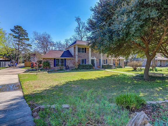 4th image of 103 Trailwood Cir
