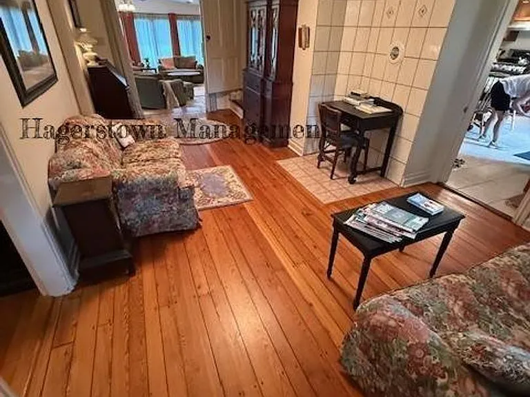 7500 Mountain Laurel Rd — Photo 8