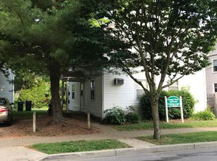 121 N Granger St, Granville, OH 43023