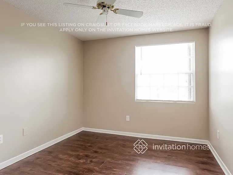 11766 NW 1st St — Photo 12