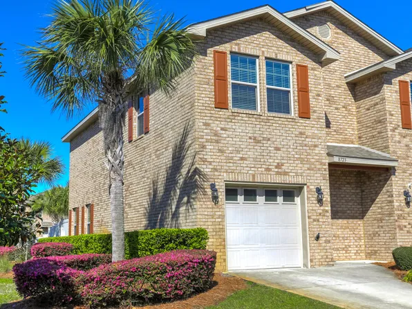 8723 Brown Pelican Cir, Navarre, FL 32566