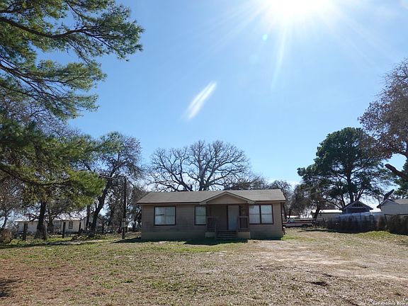 3rd image of 1570 SURFSIDE