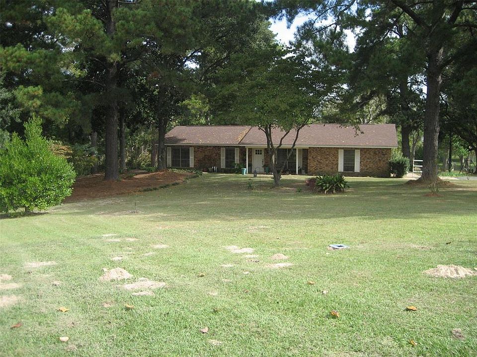 1st image of 708 El Lago St