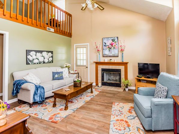 3807 N Lakeside Dr, Muncie, IN 47304