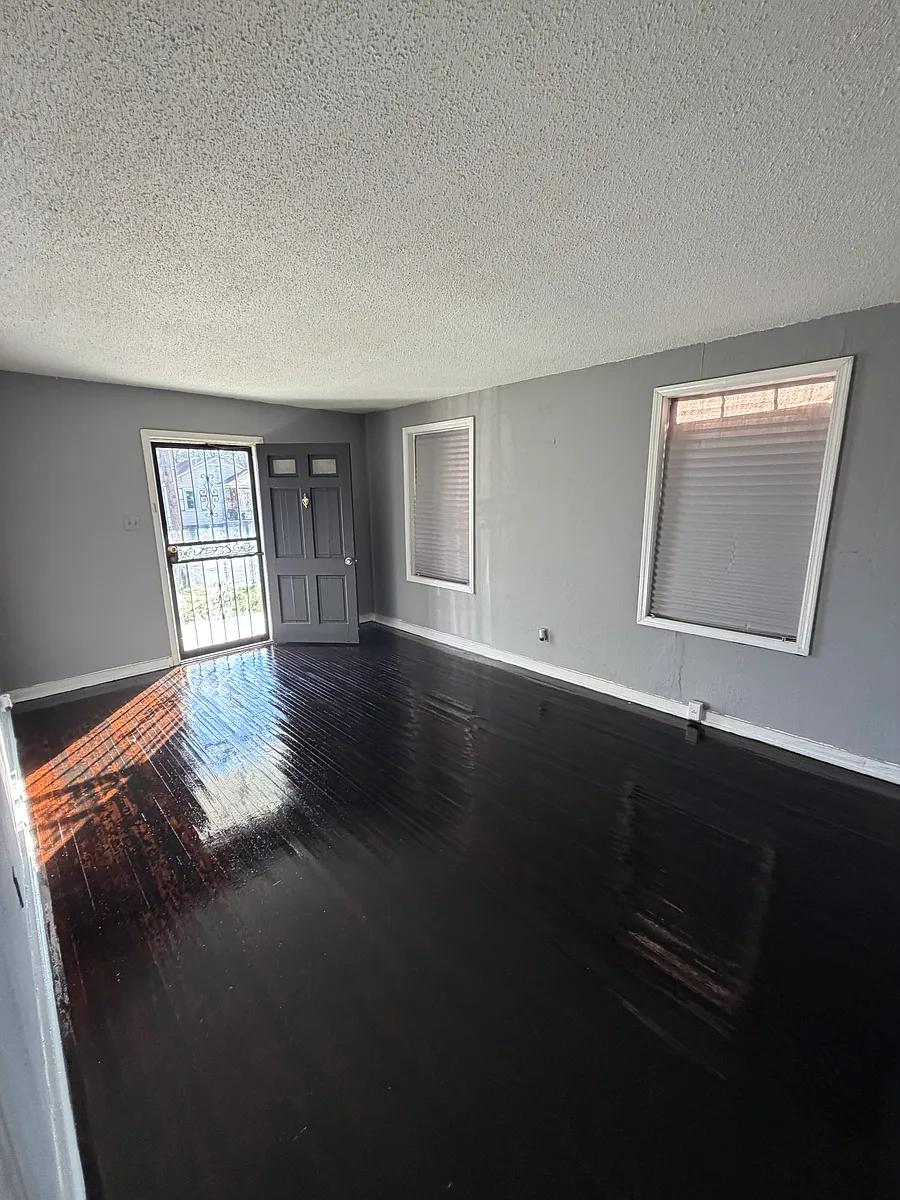 Building Photo - 2152 Shannon Ave