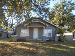 3607 Wilbarger St, Vernon, TX 76384