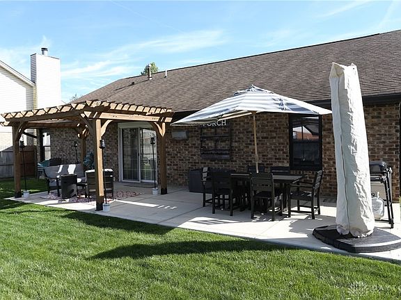 2nd image of 8456 Creek Bed Ct