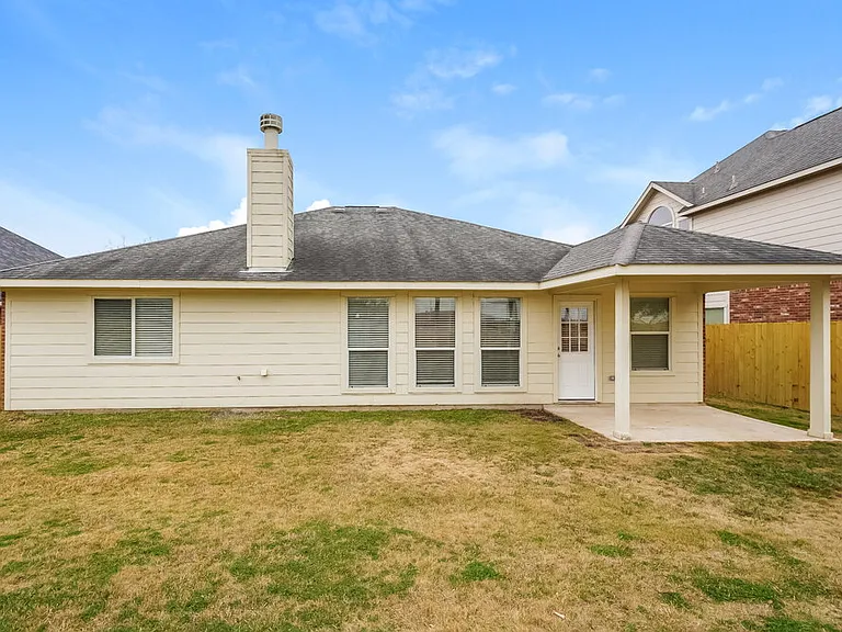 7811 Iris Glen Ln — Photo 16